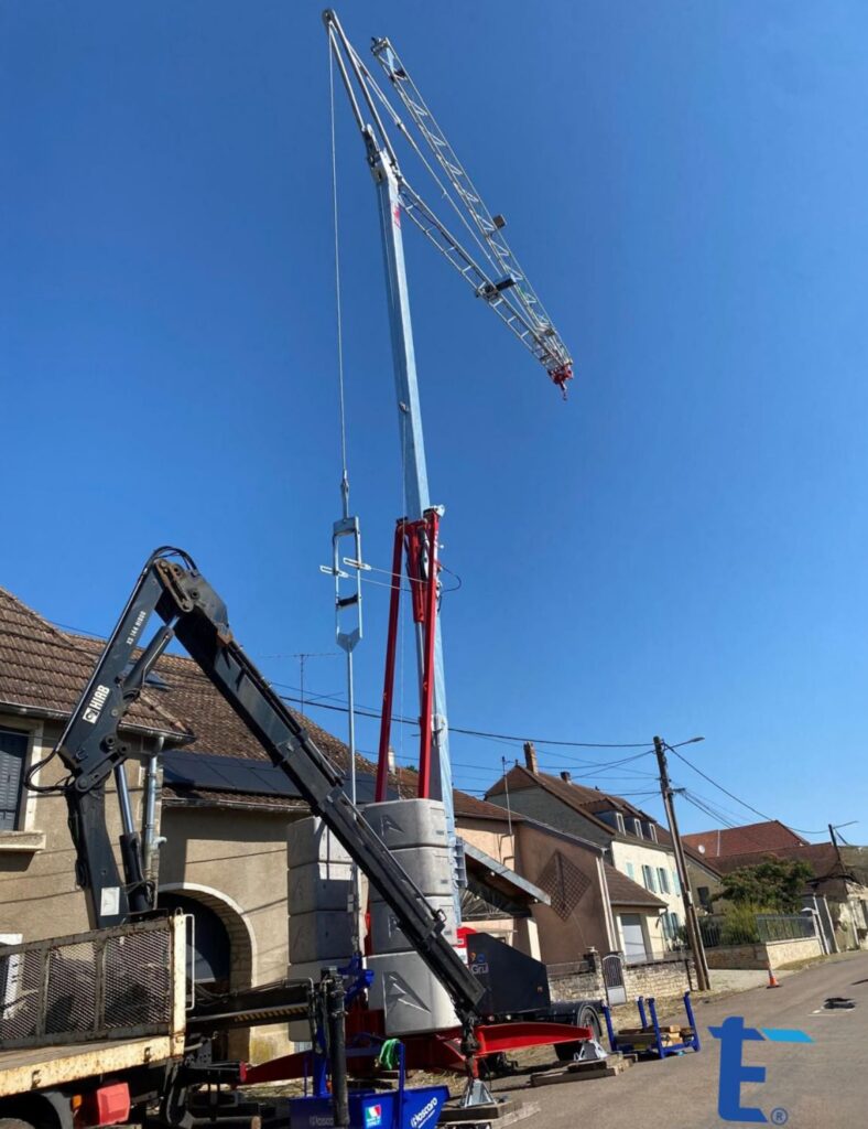 FM GRU 724 RBI – macara autoridicătoare hidraulică
